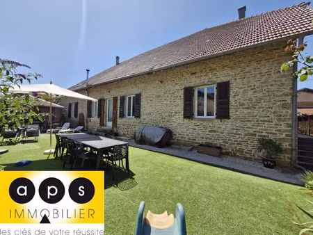 vente maison 10 pièces 335 m² à arbois (39600)  595 000 €