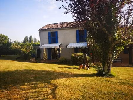 exclusivité – maison spacieuse à caussens  182 m²