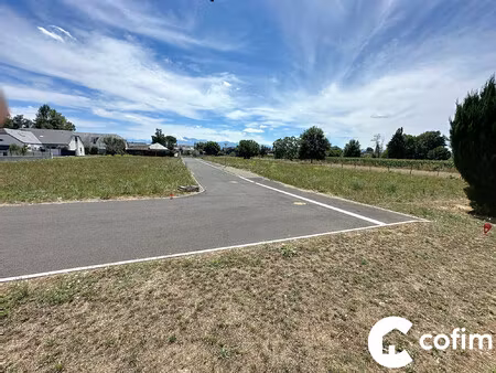 terrain constructible et viabilisé - laloubère