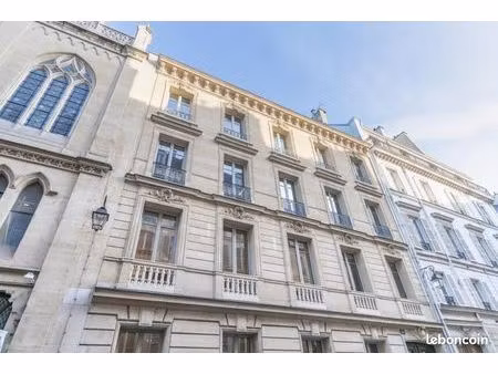 bureaux hôtel 1 159 m²