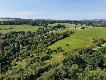 sublime terrain de plus d'1 5 ha en zone d'habitat.