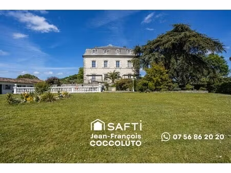 maison de maître à vendre à pailloles