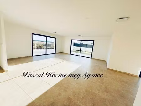 villa 119 m2  3 chambres terrain 384 m2  piscine