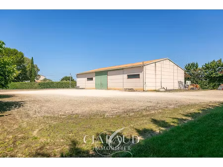 vente locaux professionnels 6 pièces 380 m² à mallemort (13370)  490 000 €