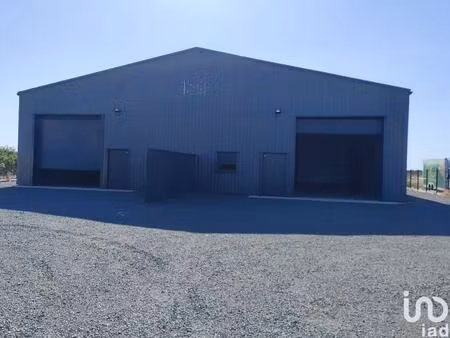 location local d'activités 198 m²