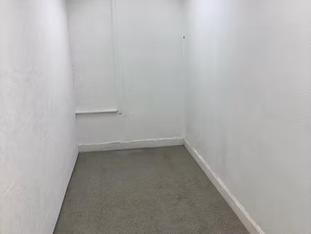 box de stockage a louer - feluy