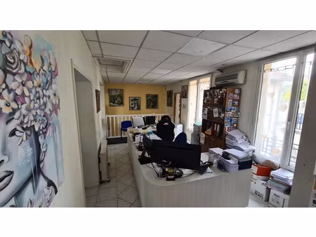 location locaux professionnels 60 m² à villemomble (93250)  1 200 €