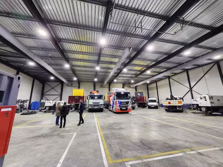 location locaux professionnels 2 pièces 1641 m² à rivesaltes (66600)  9 000 €