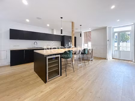 maison à louer de 161 m2 - 5 chambres - un garage - une cour - à 10 minutes à pied du cent