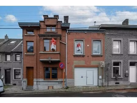 deux immeubles pour le prix d’un – une opportunité à saisir