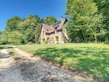 domaine forestier sur 32 hectares