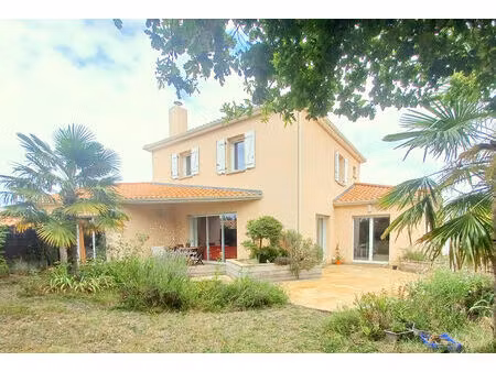 maison d'harchitecte à vendre à haute goulaine -