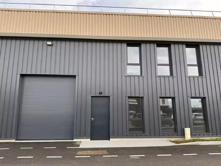 local d'activite a louer