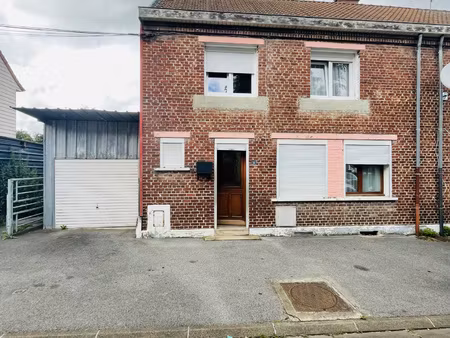 maison semi mitoyenne 79 m2 à louvroil