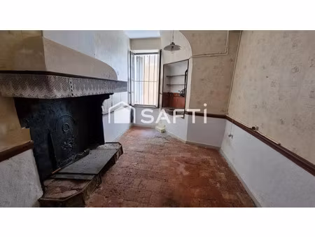 vente maison 7 pièces 114 m² à canet (11200)  65 000 €