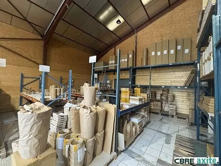 vente local d'activités saint michel les portes 420 m²