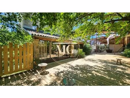 domaine d'exception - 29 pièces - 1 046 m²