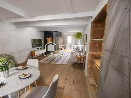 maison en pierre à rénover au cœur du village de quintenas