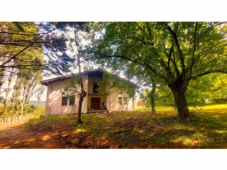 guiche - maison en construction sur terrain constructible