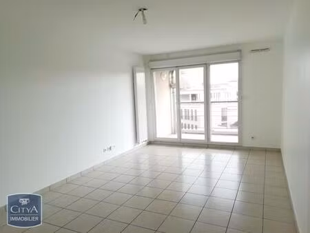 location appartement 4 pièces 88m² bourg en bresse 01000