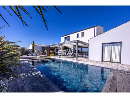 maison 6 pièces 202 m² à vendre / acheter périgny 17180 ? | era immobilier