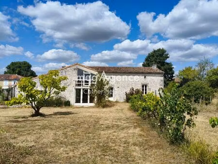 2 maisons avec jardin 5350m2 ***négociation possible***