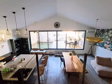 vend maison vigneronne en pierre 270m2 habitable  appartements indépendants  4 chambres ..