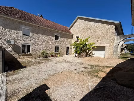 vente ferme 8 pièces 223.61 m² à gy (70700)  230 000 €