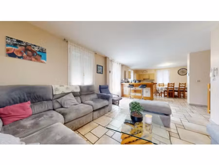 vente maison 5 pièces 160 m² à marignier (74970)  420 000 €