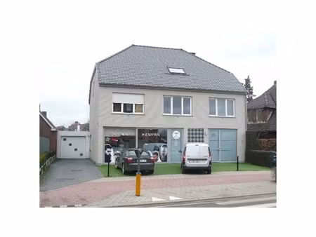 appartement te koop in oostmalle met 2 slaapkamers