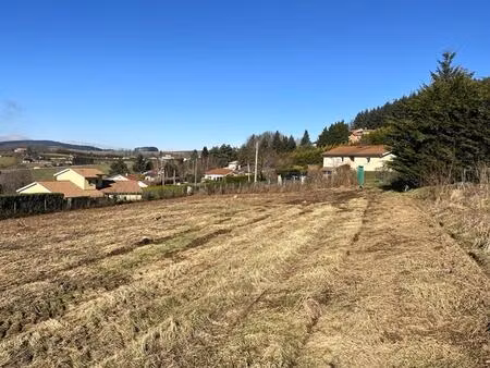 belle parcelle de terrain avec vue dégagée