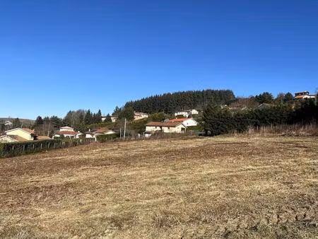 belle parcelle de terrain de 760 m² avec vue dégagée