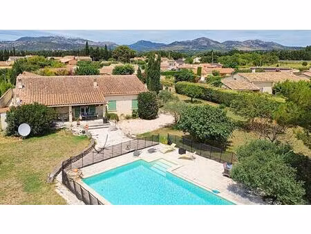 aubignan : unique et bien cachee