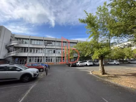 a louer bureaux 330m2 bordeaux meriadeck