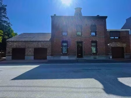 maison de caractère - 4 chambres  2sdb  jardin