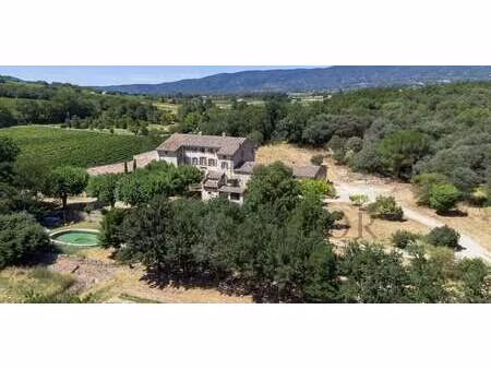 propriété ansouis (84)