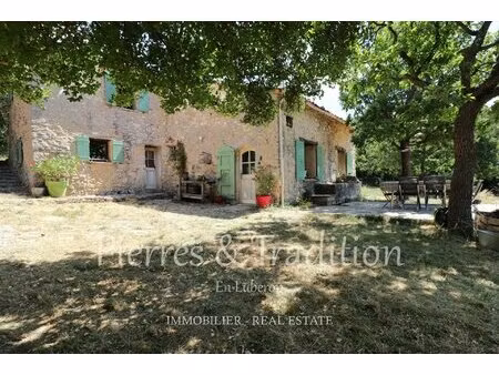 provence  luberon  magnifique ancienne ferme rénovée avec vue