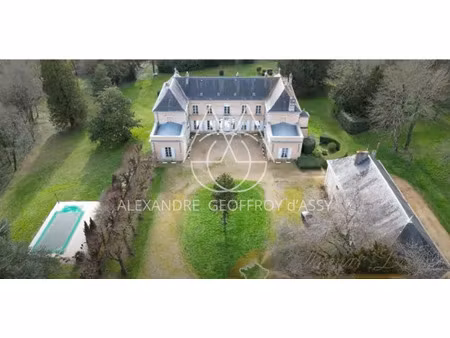 propriété à vendre saint sauvant 22 pièce(s) 1500m2 1 350 000€