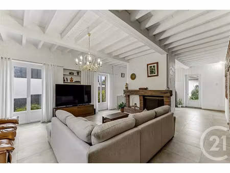 vente ferme 8 pièces 227 m² à toulouse (31000)  864 000 €