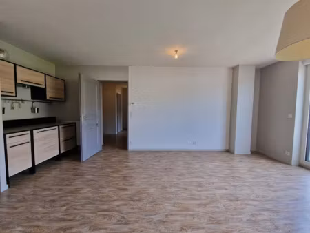 vente appartement 3 pièces 64.6 m² à evreux (27000)  157 500 €