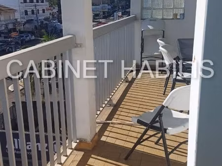 à louer local professionnel d'environ 92.28 m2 - saint-d