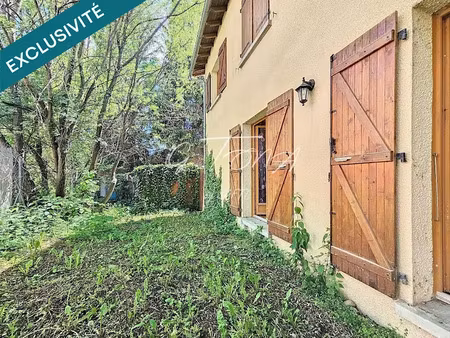 vente appartement 3 pièces 83 m² à bourg-madame (66760)  183 000 €