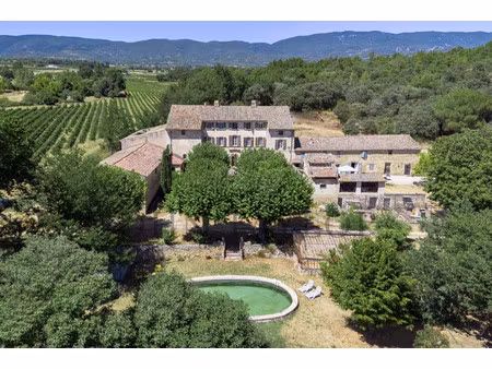 maison de luxe à vendre à ansouis