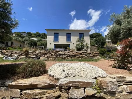 maison de luxe à vendre à brando