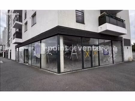 local commercial 163 m²