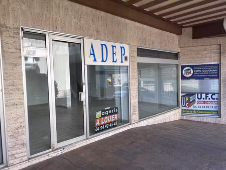 location commerce 80 m² à toulon (83000)