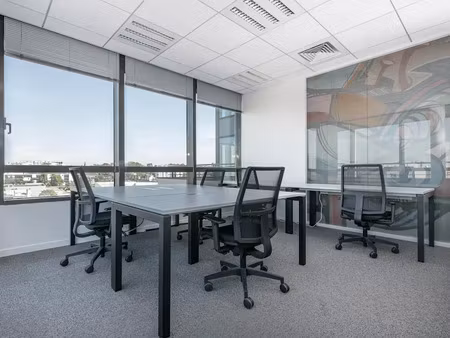 location meublée locaux professionnels 30 m² à alfortville (94140)  2 859 €