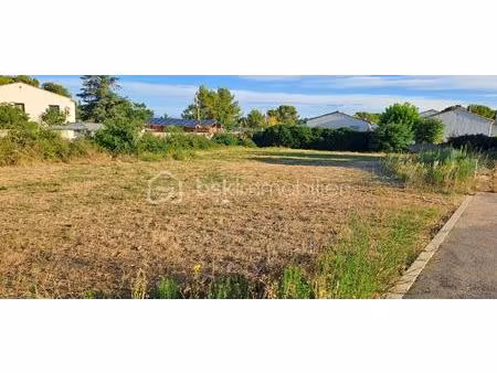 terrain de 406 m² à mus