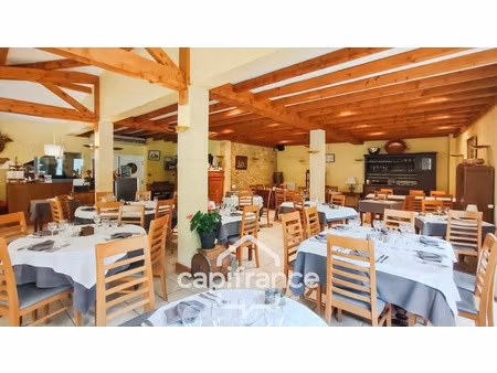 vente locaux professionnels 15 pièces 272 m² à sagelat (24170)  582 000 €