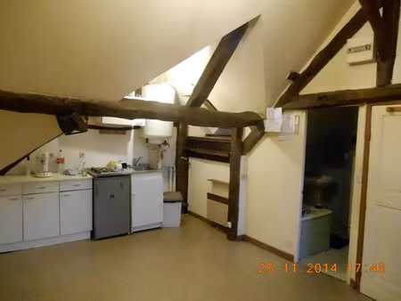 location appartement 1 pièce 17 m² à liancourt (60140)  365 €